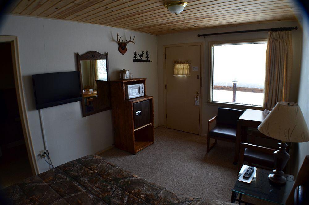 Curriers Lakeview Lodge Rice Lake Exterior foto