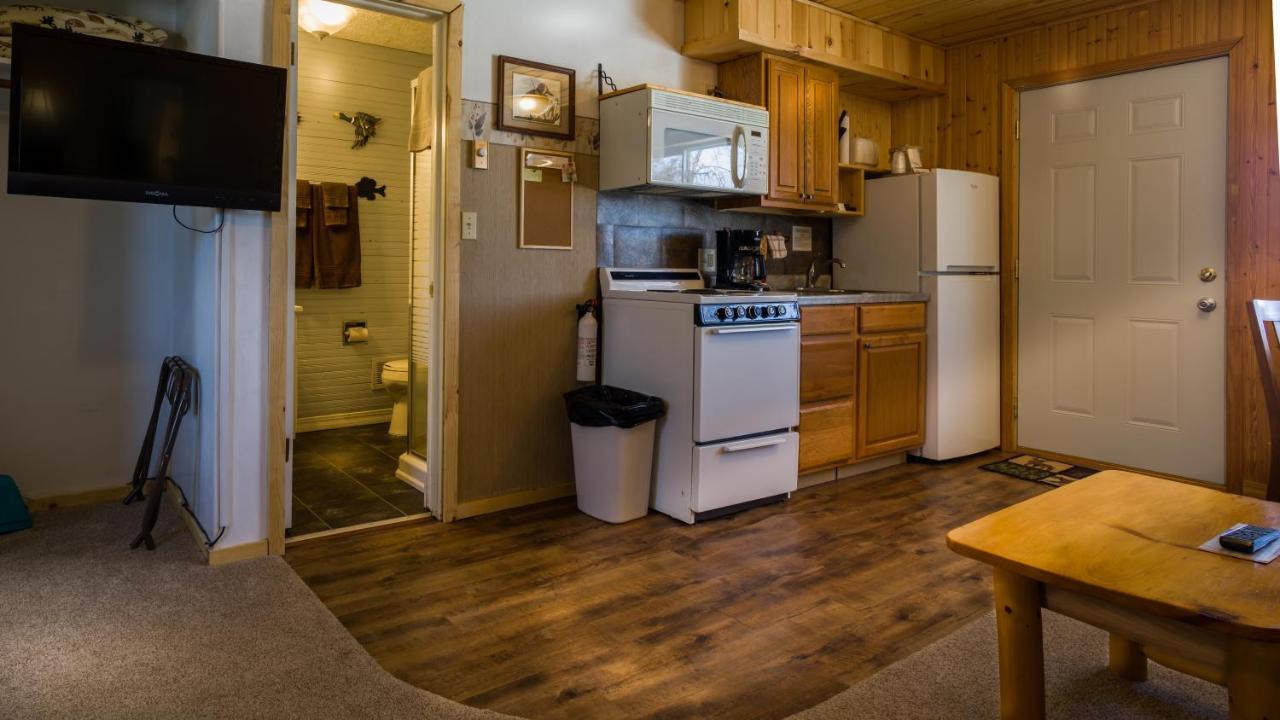 Curriers Lakeview Lodge Rice Lake Quarto foto